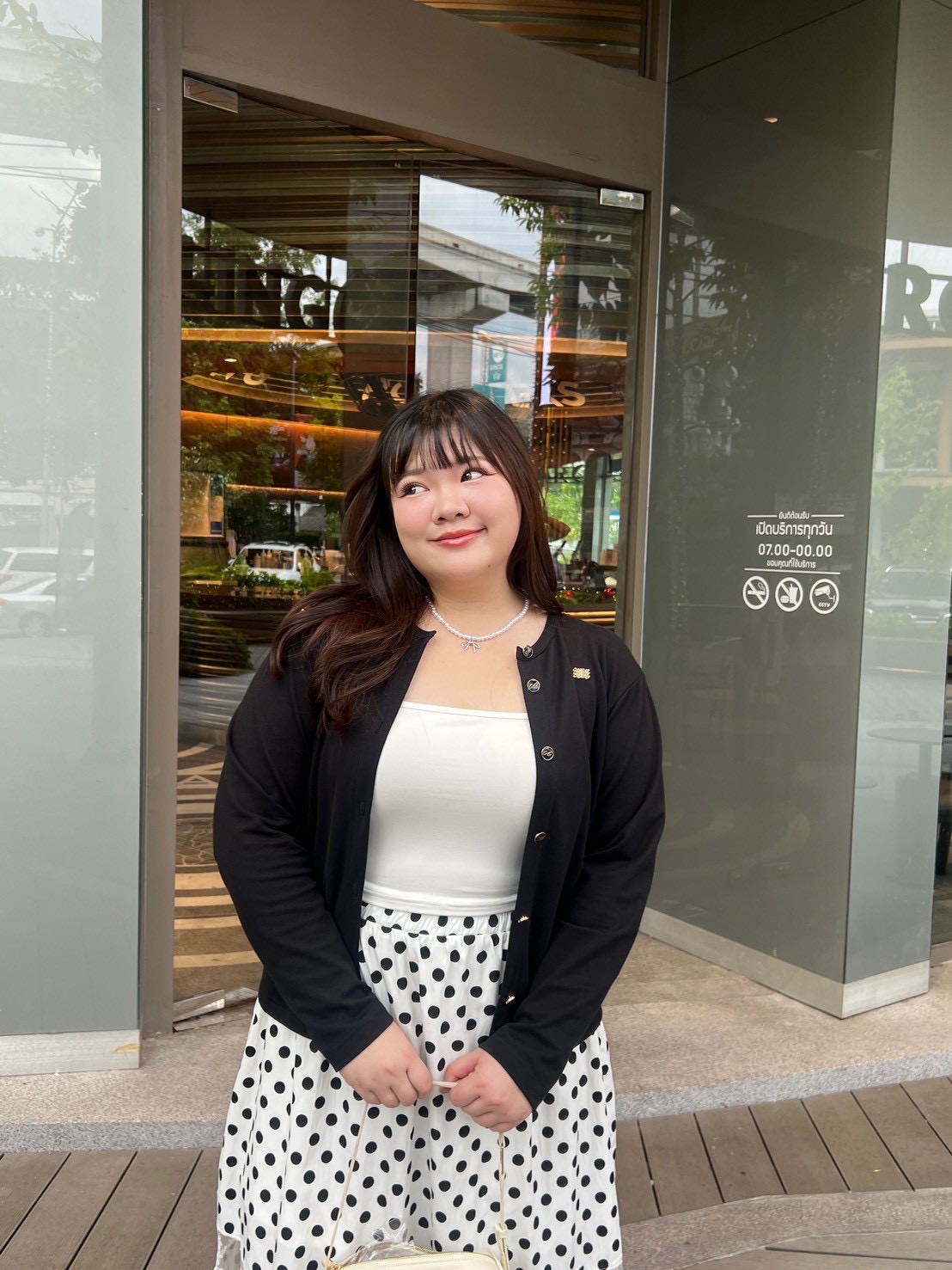 เสื้อสาวอวบใส่เที่ยว